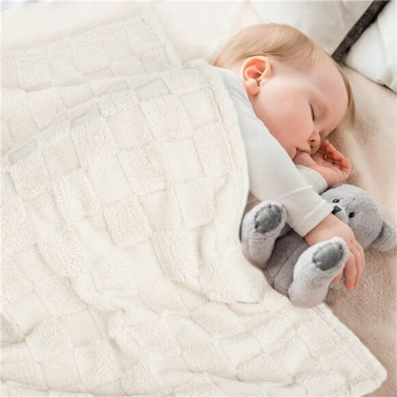 3D gingham fleece baby blanket 30x40 soft cozy toddler throw for crib bed - Picture 3 of 7